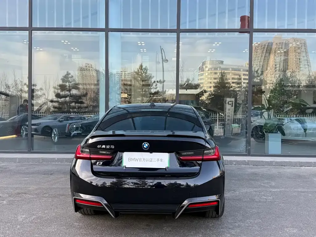 BMW i3 — фото 2