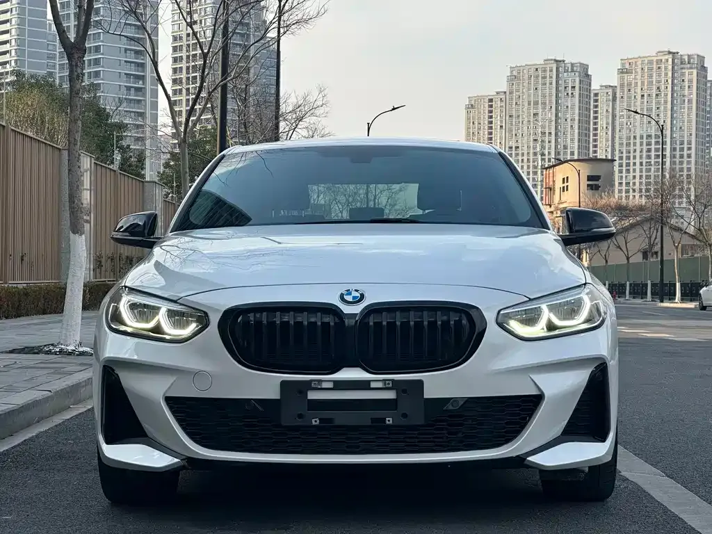 BMW 1 Series — фото 9