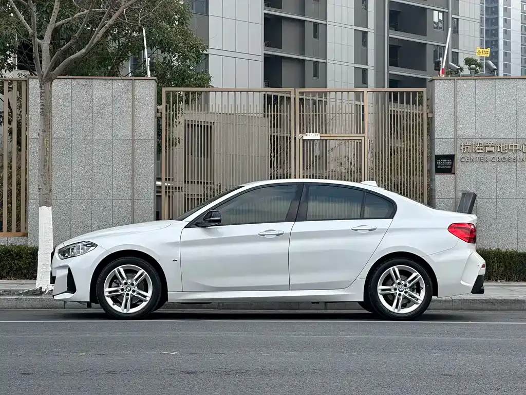 BMW 1 Series — фото 8