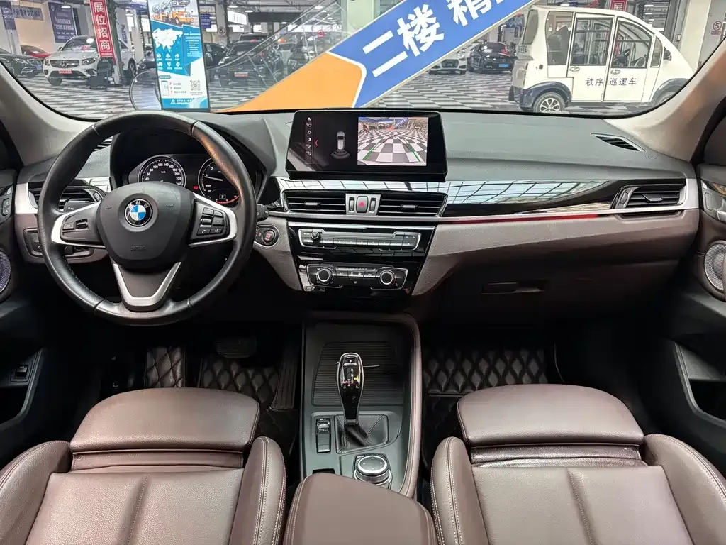 BMW X1 — фото 10