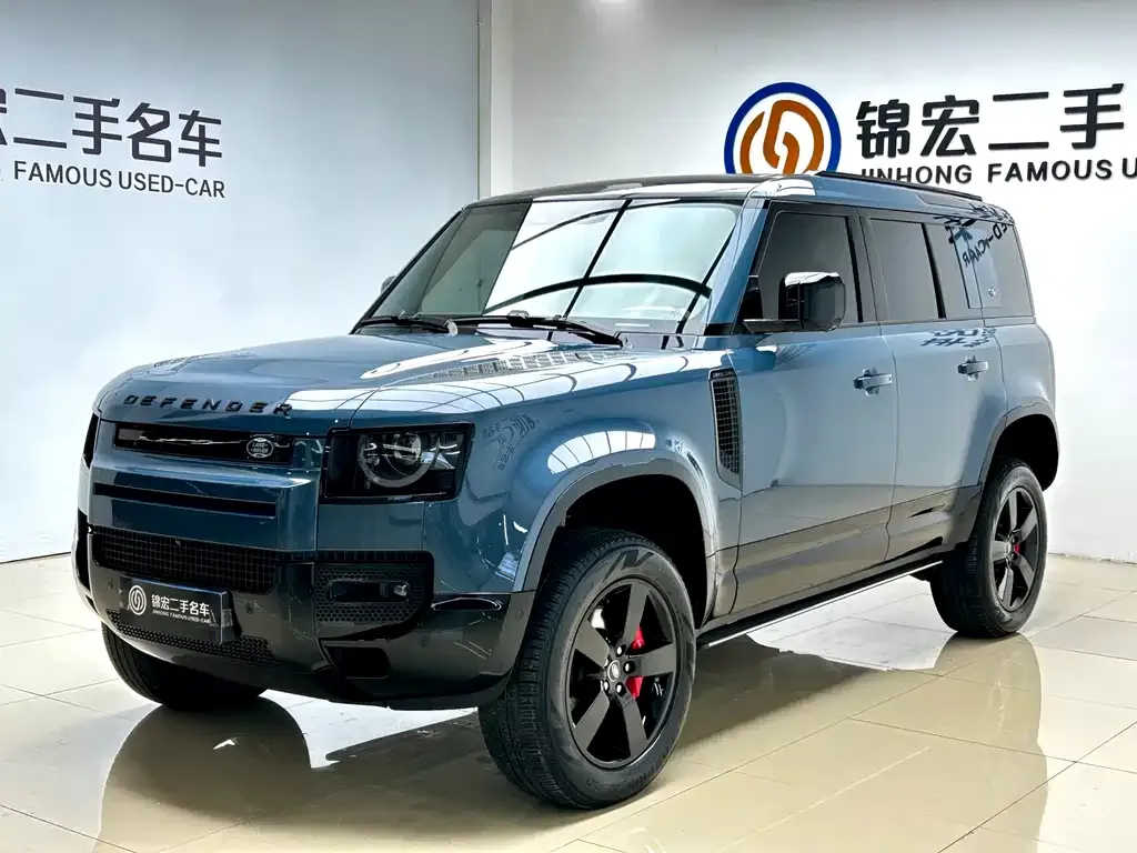 Land Rover Defender — фото 1