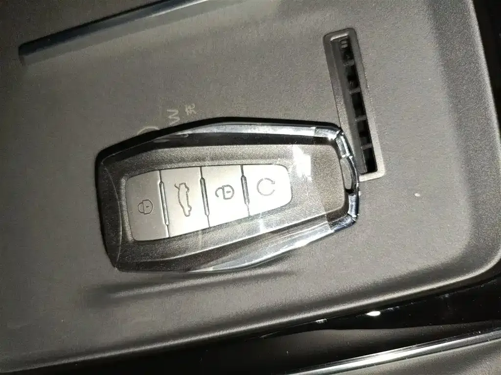 Geely Xingrui — фото 3