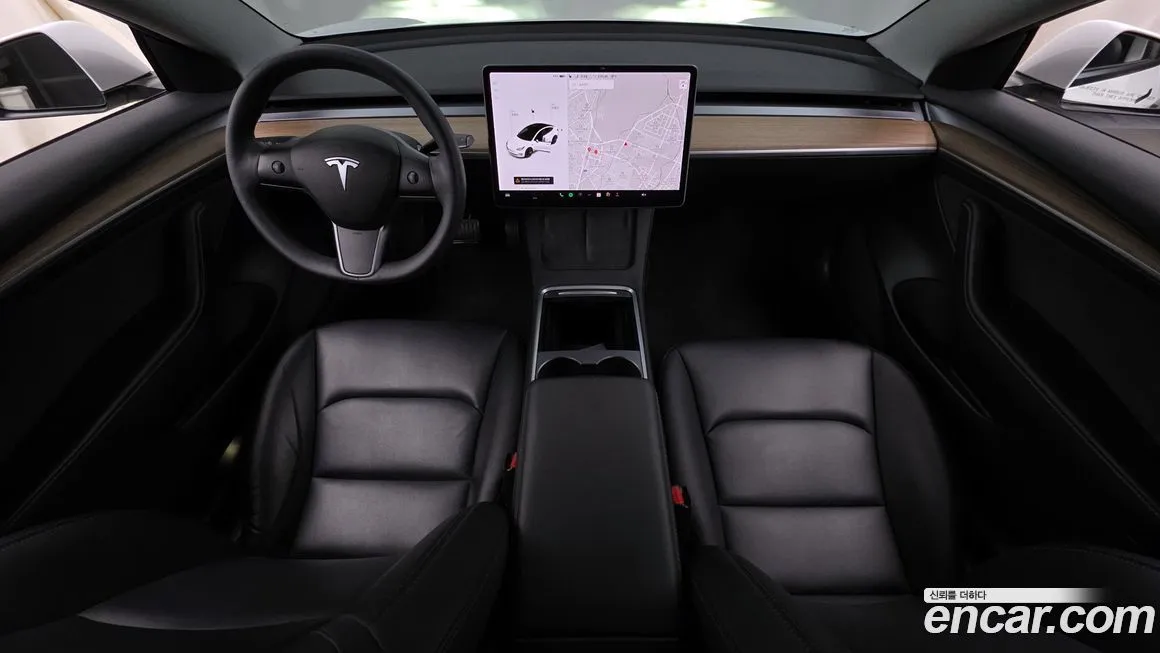 Tesla Model 3 — фото 5