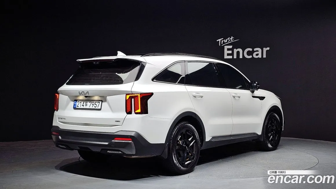 Kia Sorento — фото 3