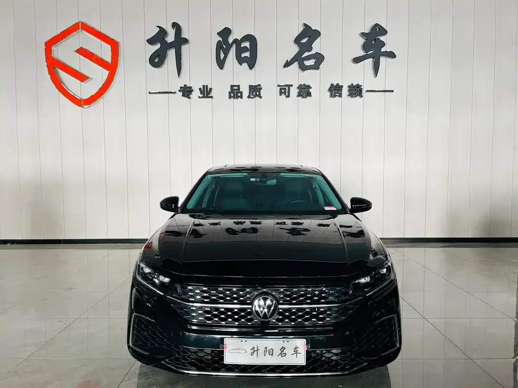 Volkswagen Passat — фото 3