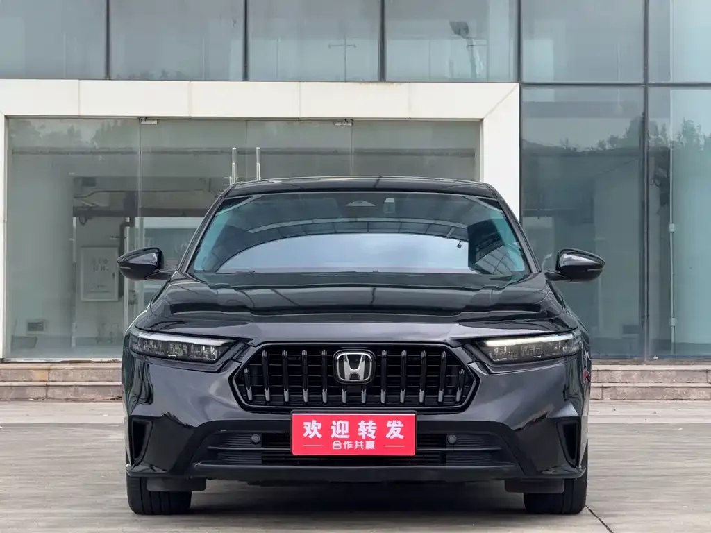 Honda Inspire — фото 5