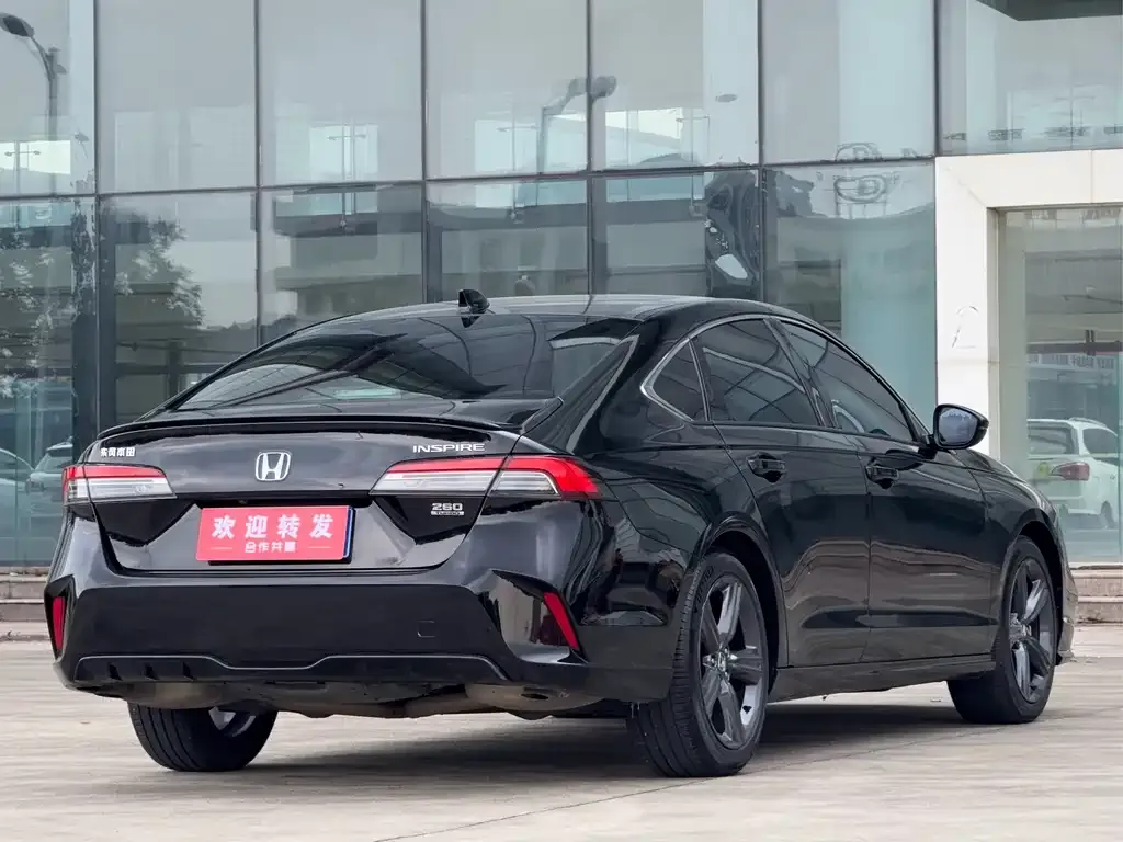 Honda Inspire — фото 7