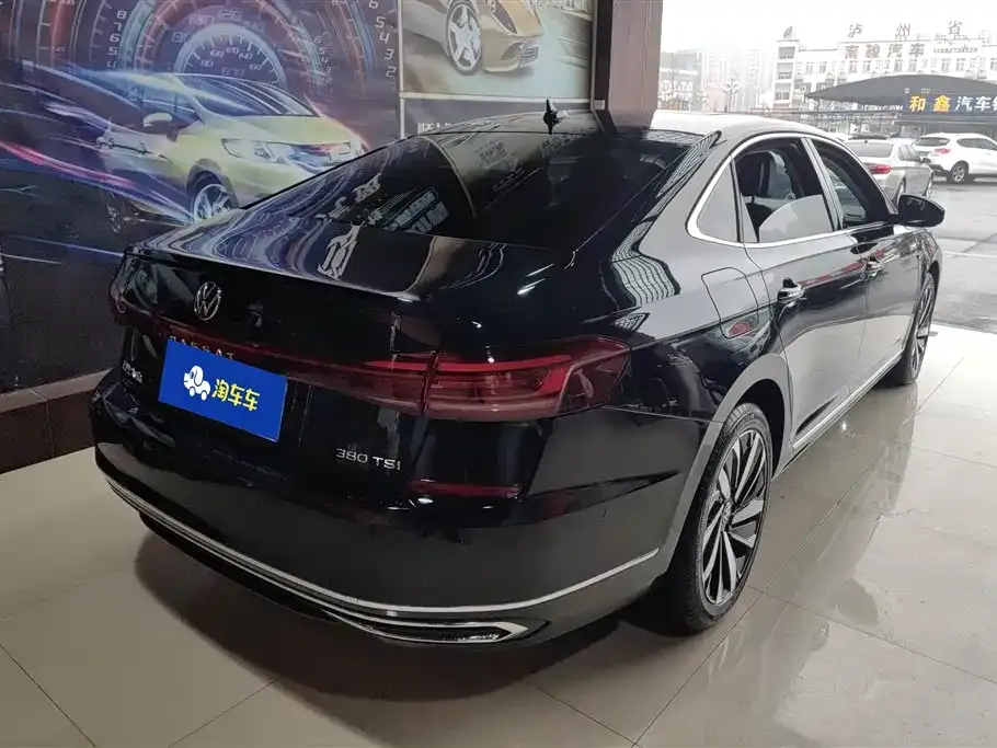 Volkswagen Passat — фото 3