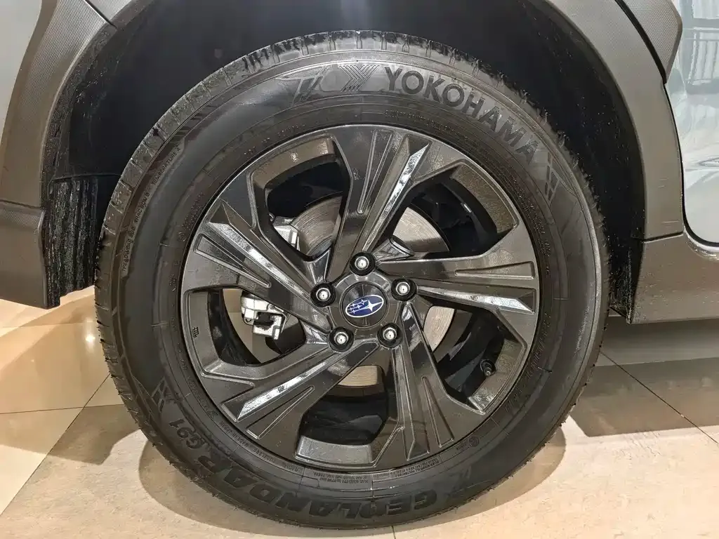 Subaru Crosstrek — фото 3
