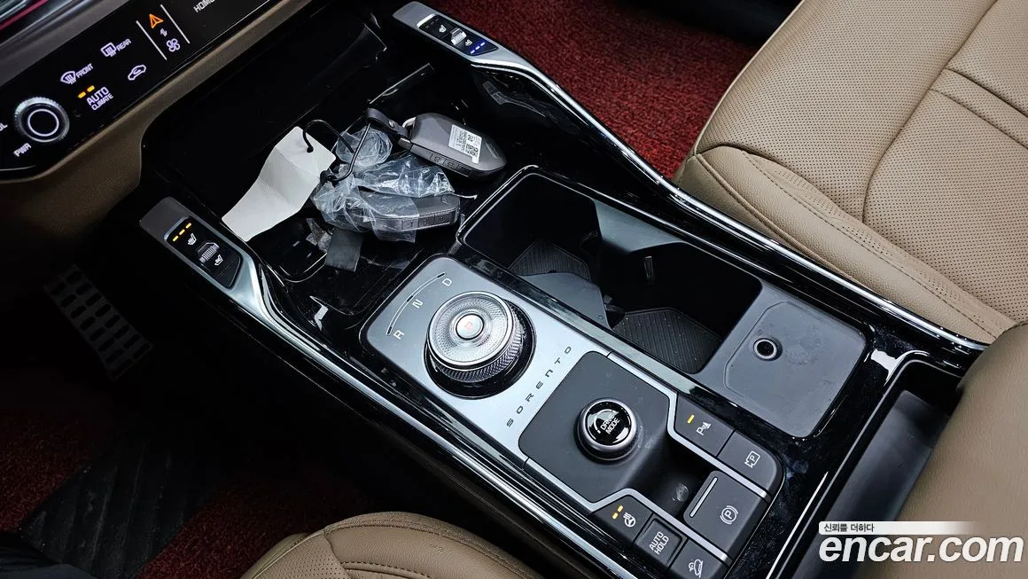 Kia Sorento — фото 10