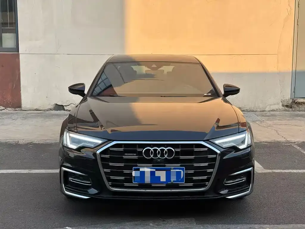 Audi A6L — фото 2