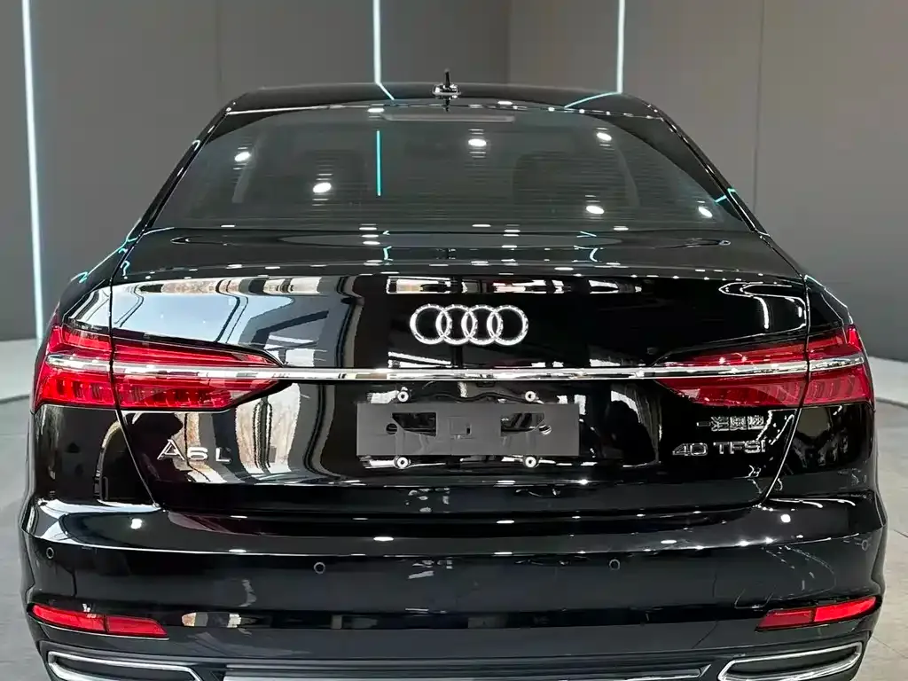 Audi A6L — фото 6