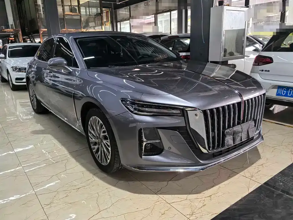 Hongqi H5 — фото 2