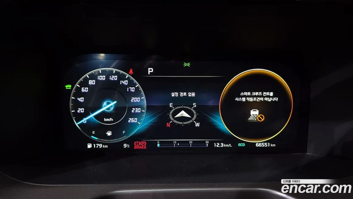 Kia Sorento — фото 10