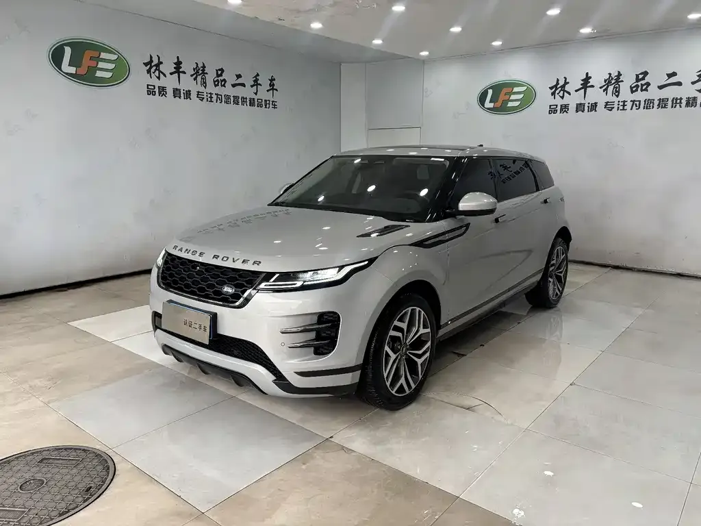 Land Rover Evoque — фото 1