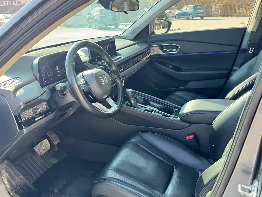 Honda Accord — фото 5