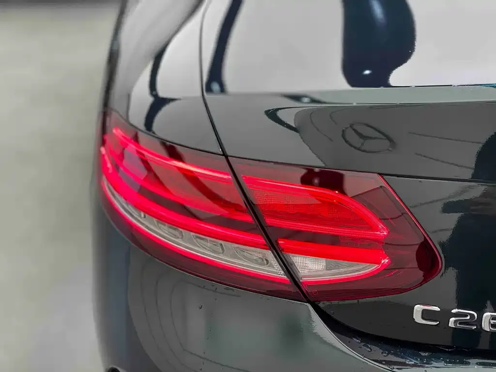 Mercedes-Benz C-Class (Import) — фото 2