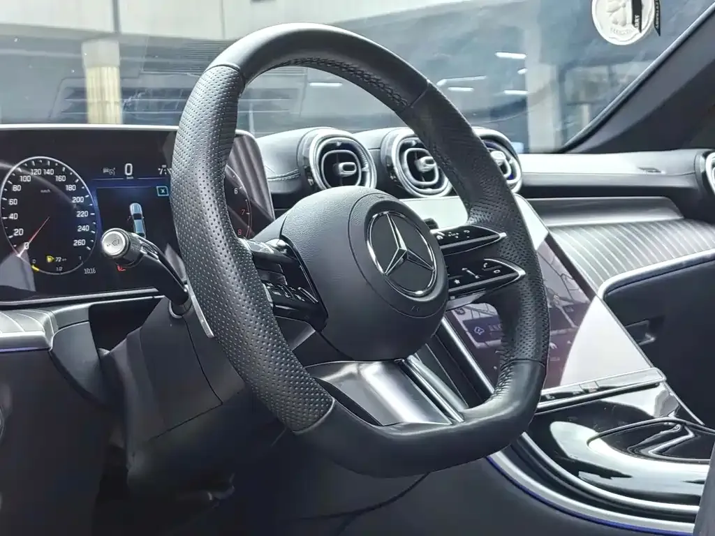 Mercedes-Benz C-Class — фото 5
