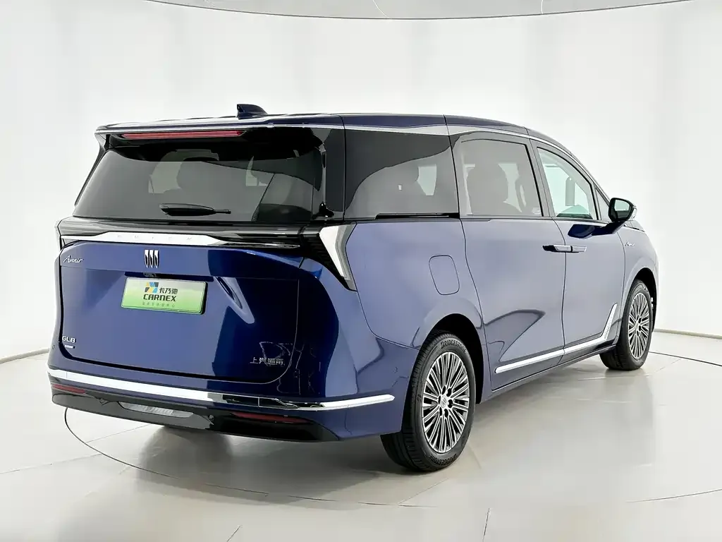 Buick GL8 Hybrid — фото 6