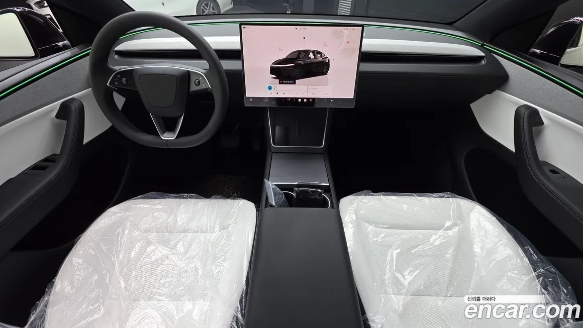 Tesla Model Y — фото 9