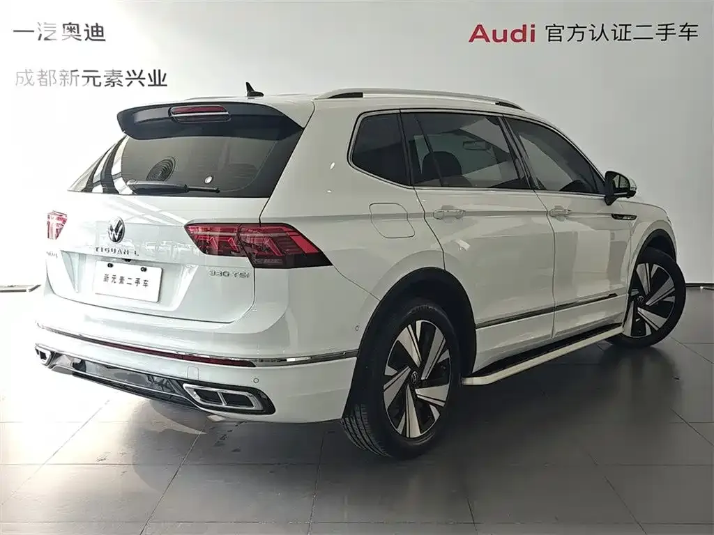 Volkswagen Tiguan L — фото 8