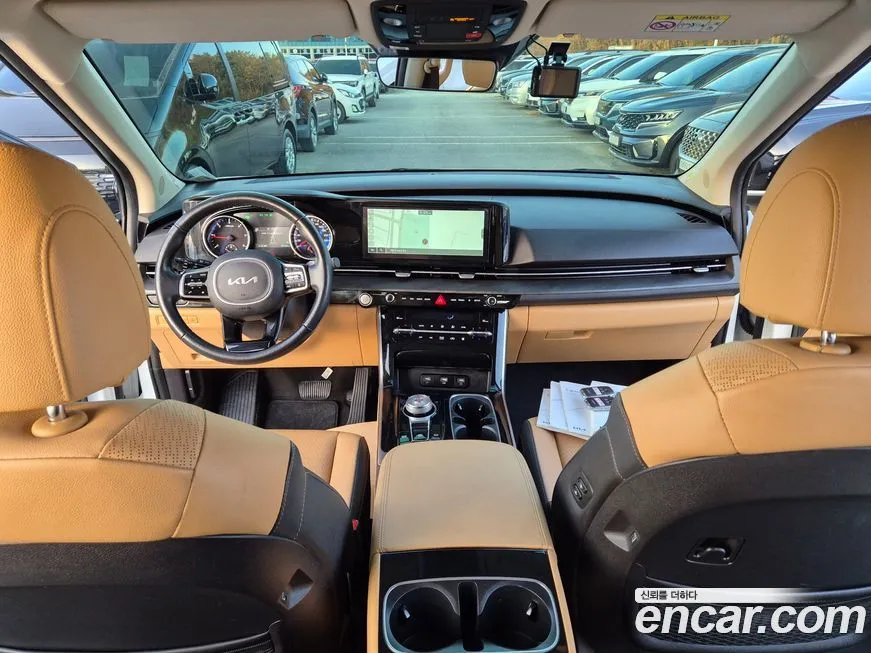 Kia Carnival — фото 10