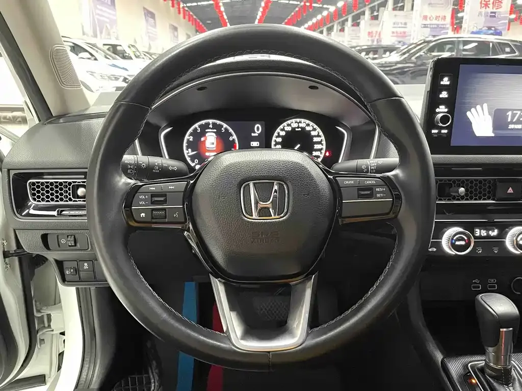 Honda Civic — фото 10