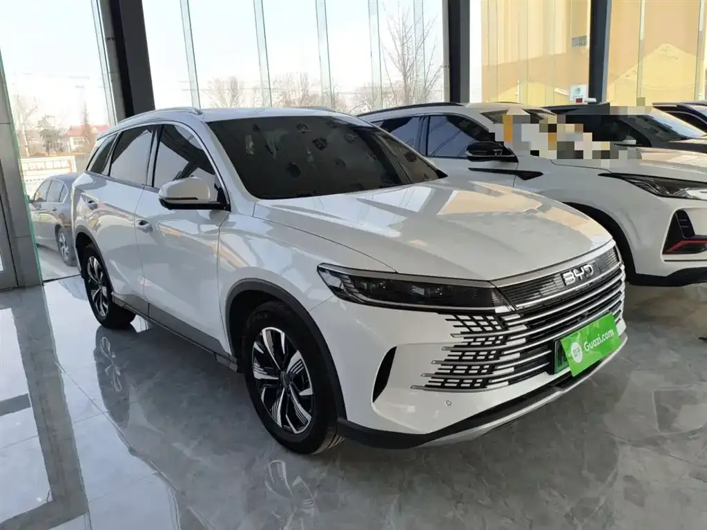 BYD Seal 05 DM-i — фото 5