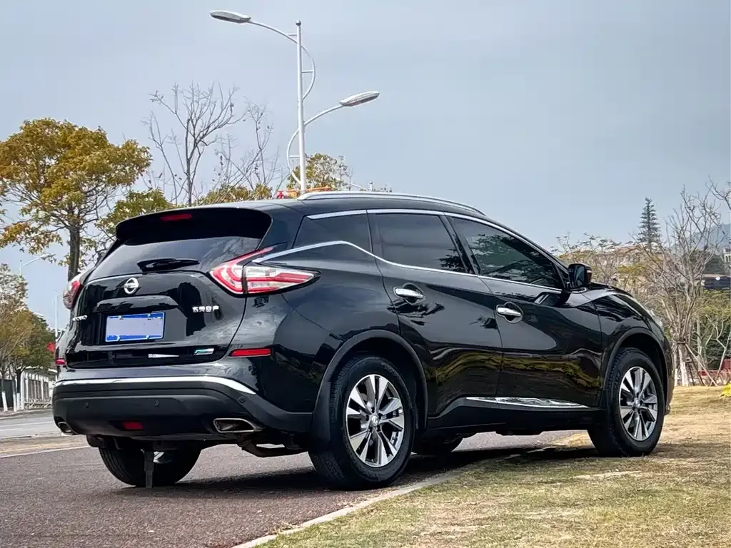 Nissan Murano — фото 5