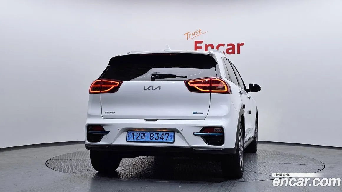 Kia Niro — фото 7