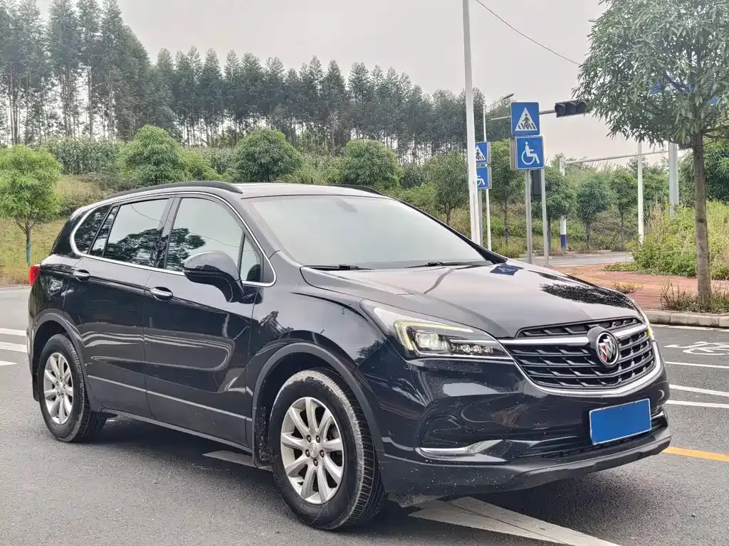 Buick Envision Plus — фото 8