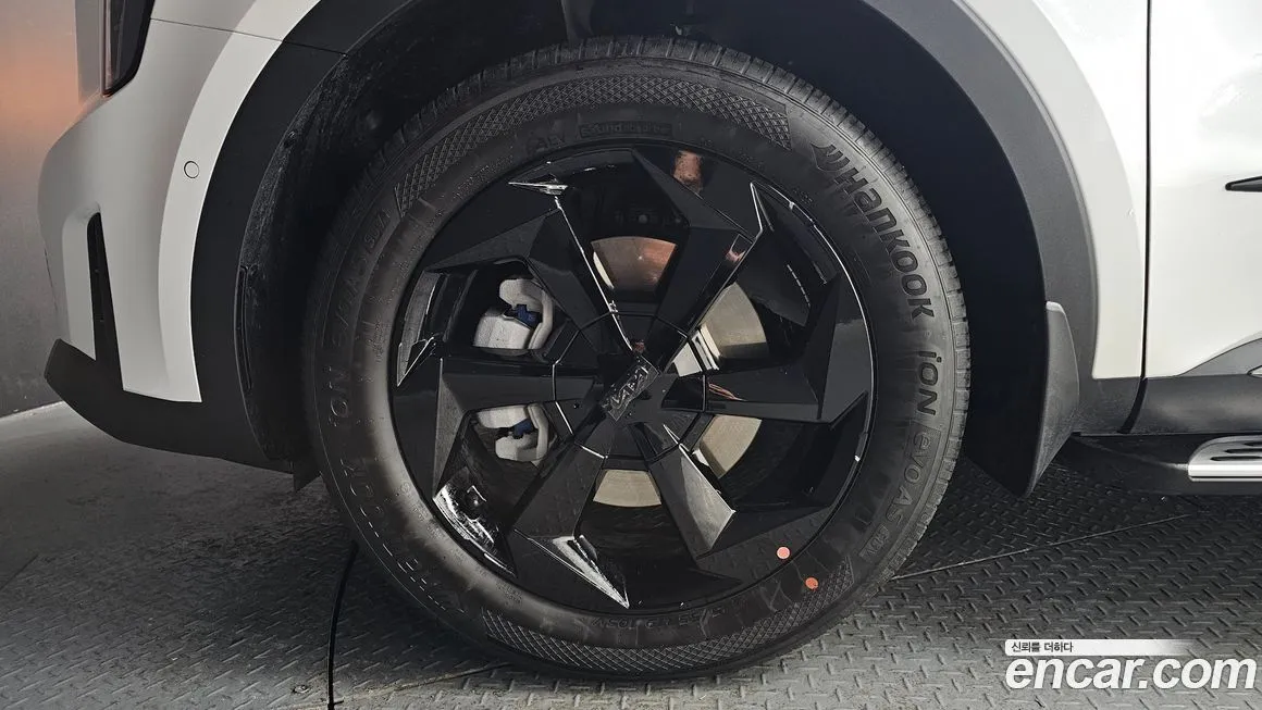 Kia Sorento — фото 10