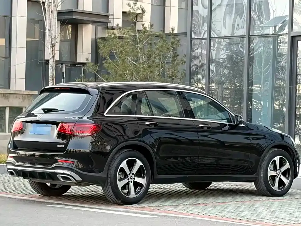 Mercedes-Benz GLC — фото 3