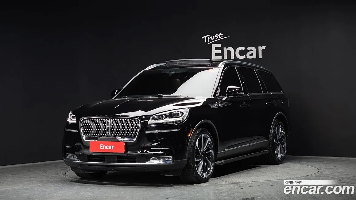 Lincoln Aviator — фото 1