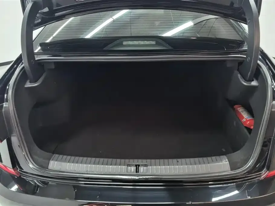 Volkswagen Passat — фото 5