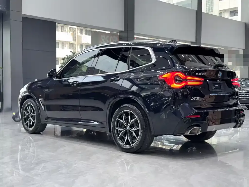 BMW X3 — фото 5
