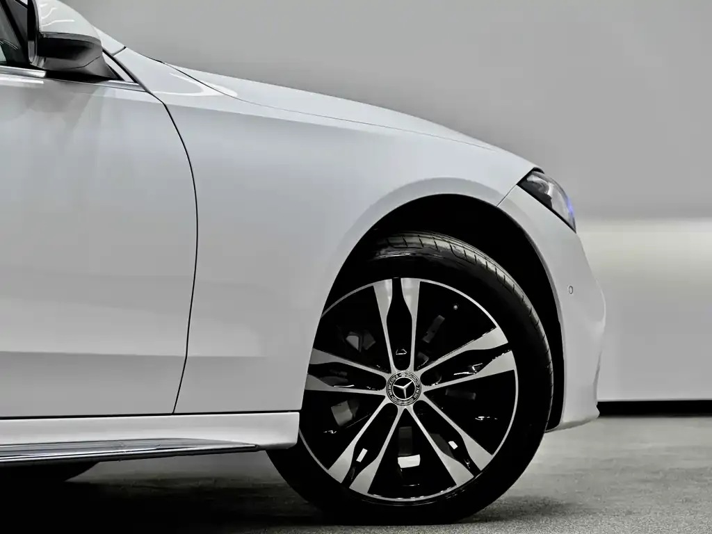 Mercedes-Benz C-Class New Energy — фото 5