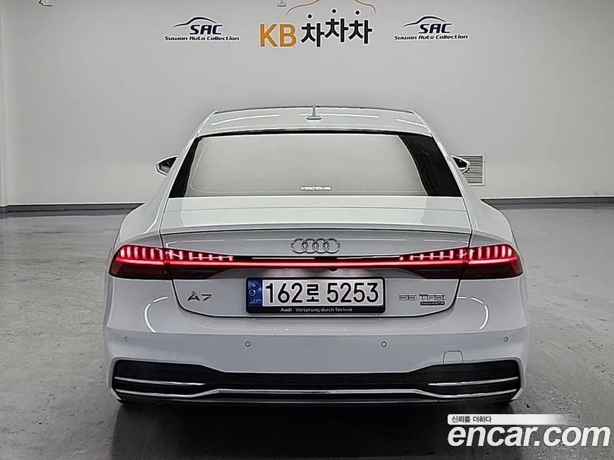 Audi A7 — фото 2
