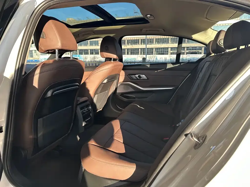 BMW 3 Series — фото 10