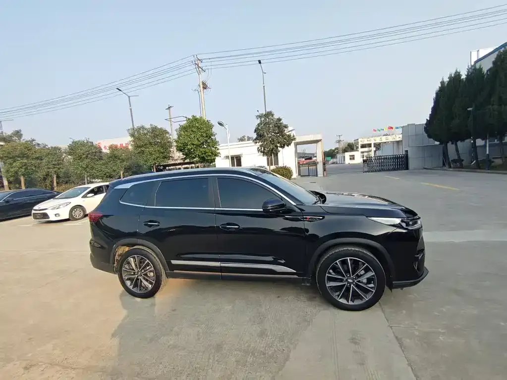 Chery Tiggo 8 PRO — фото 10