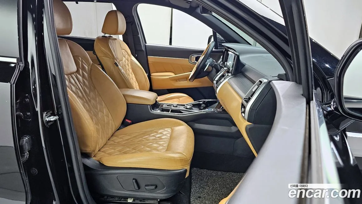Kia Sorento — фото 9
