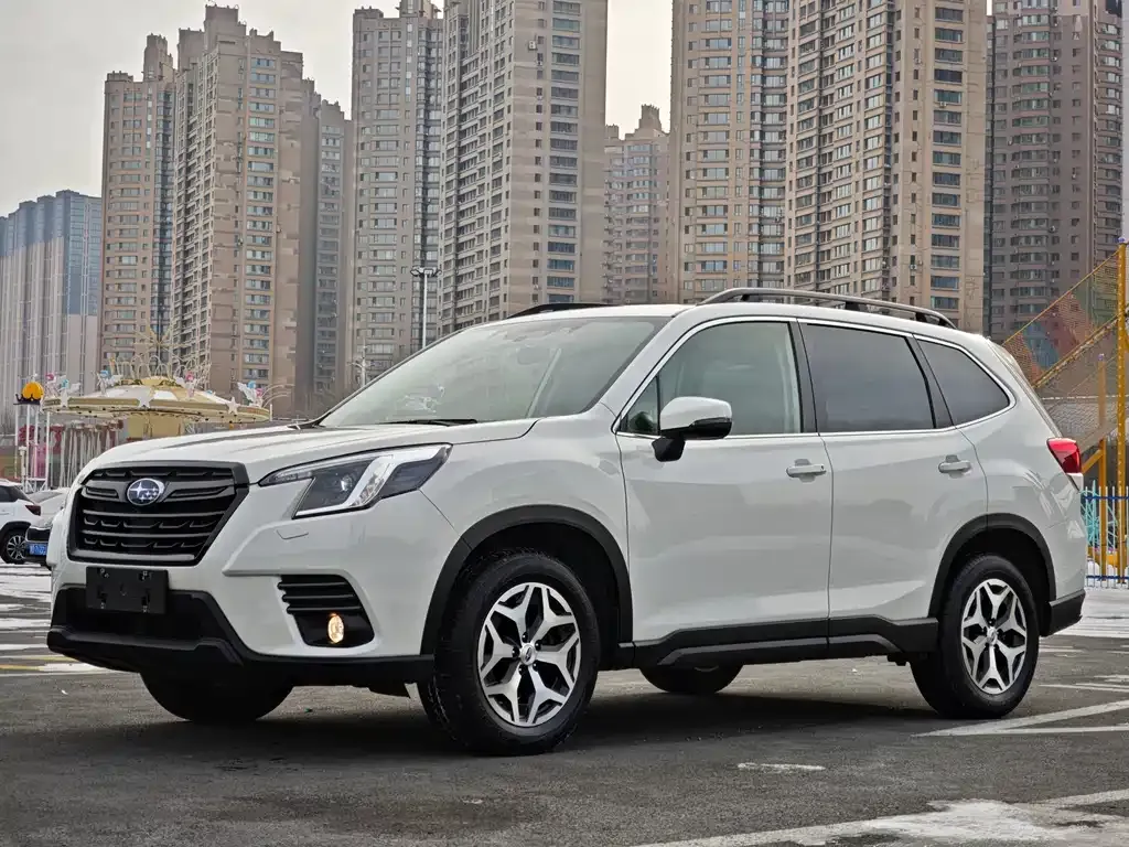 Subaru Forester — фото 8