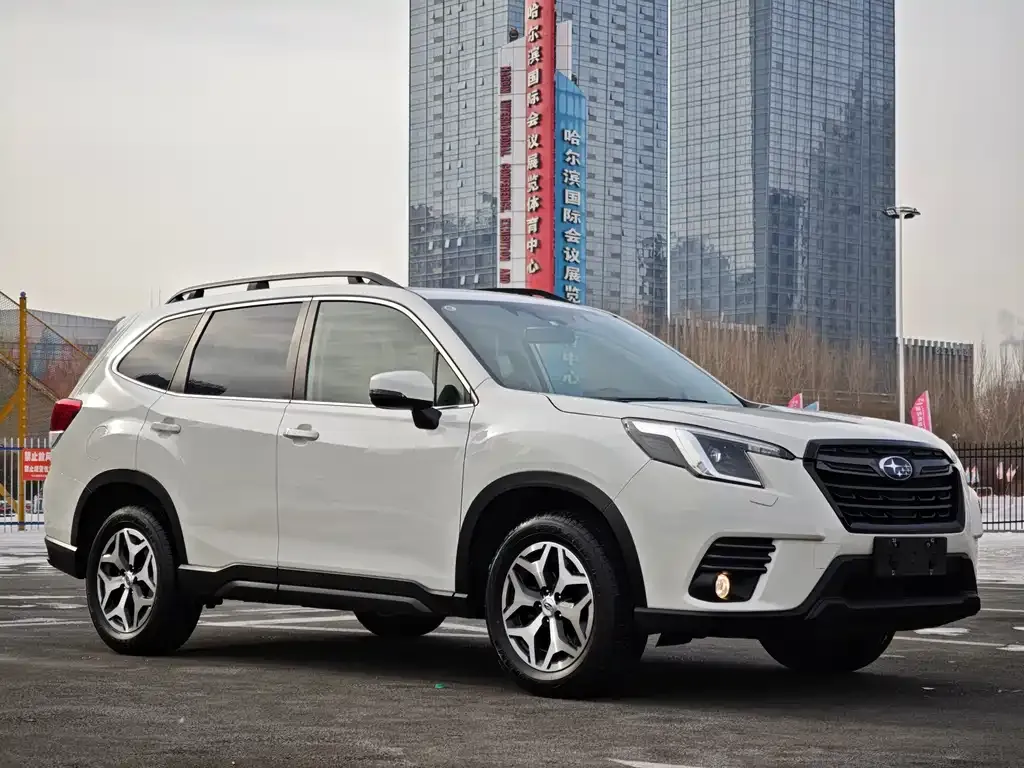 Subaru Forester — фото 9