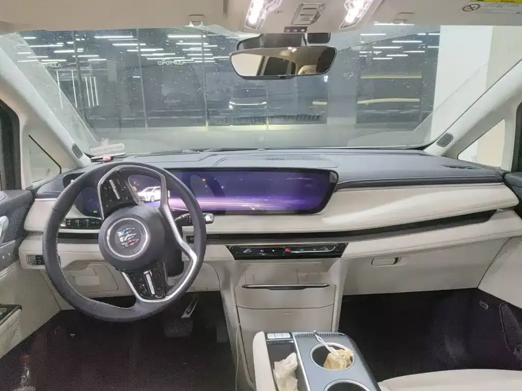 Buick GL8 Hybrid — фото 7