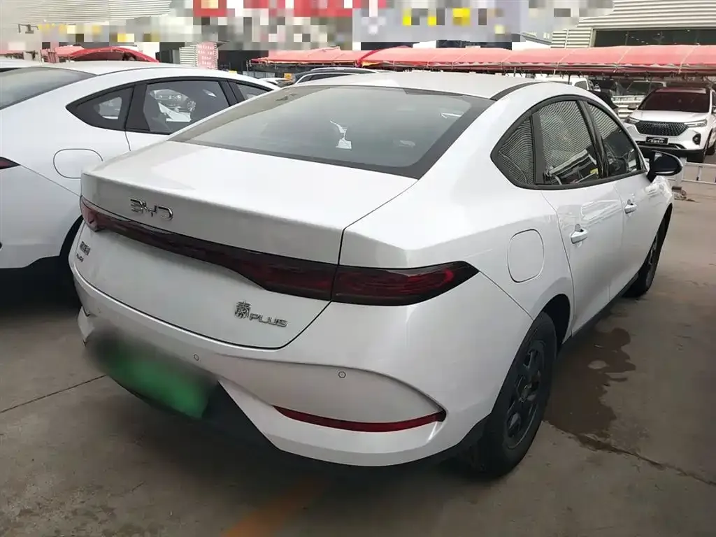 BYD Qin PLUS — фото 8