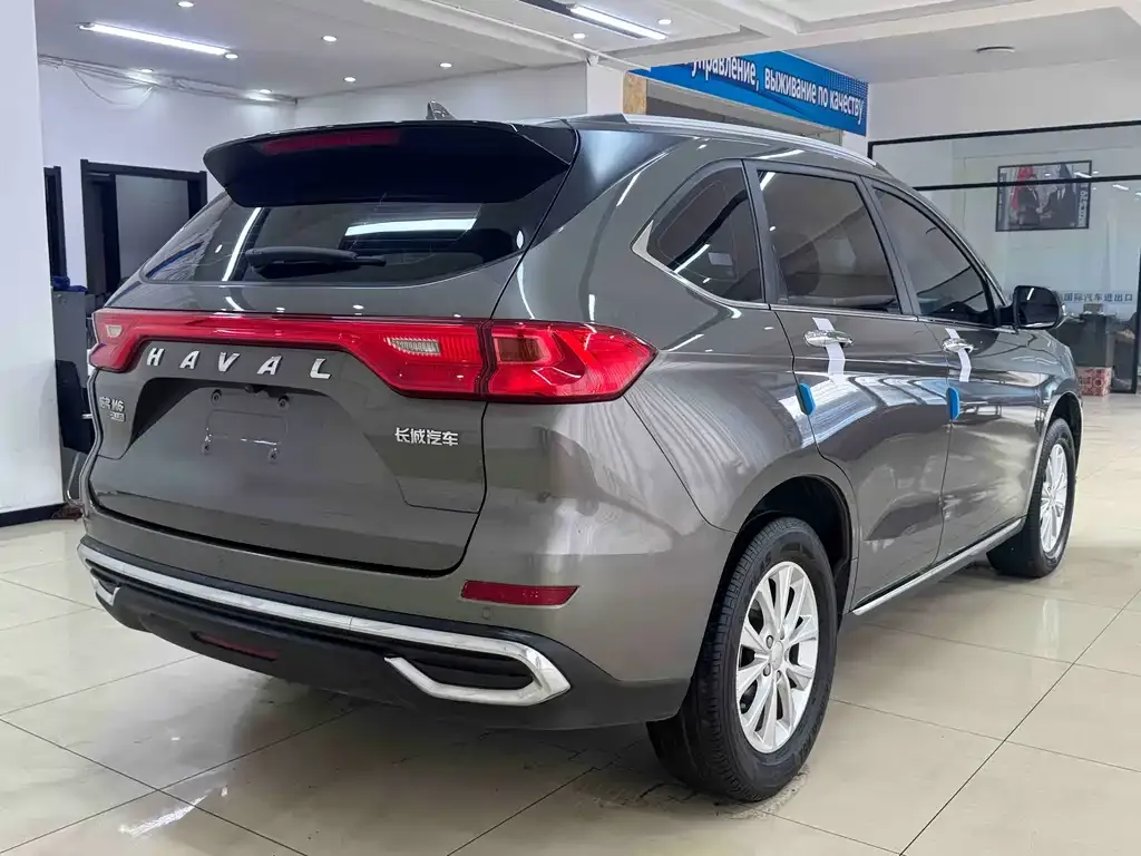 Haval M6 — фото 9