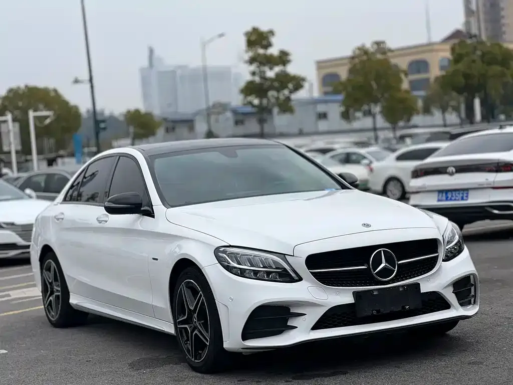 Mercedes-Benz C-Class — фото 4