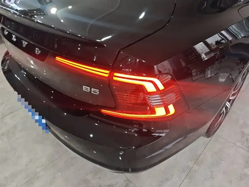 Volvo S90 — фото 2