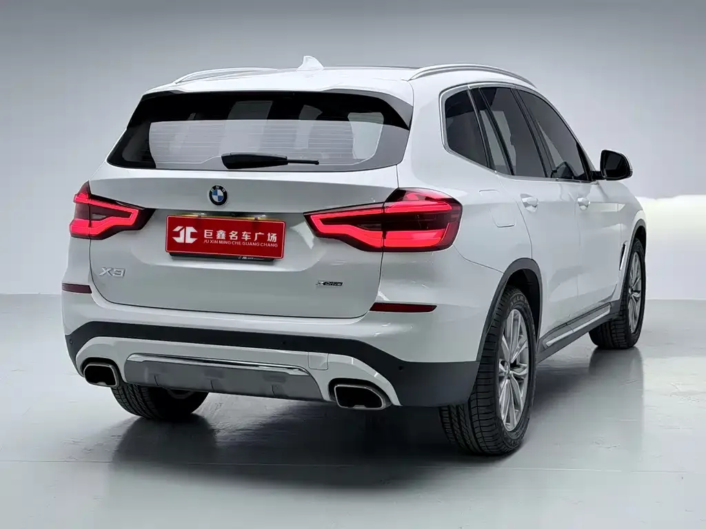 BMW X3 — фото 2