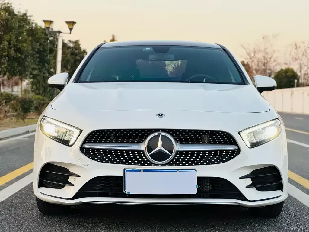 Mercedes-Benz A-Class — фото 2